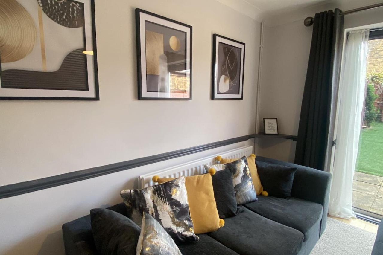Suburban 2-Bed, Entire Home, Free Parking, Maidstone, Kent Uk Boxley Exterior photo